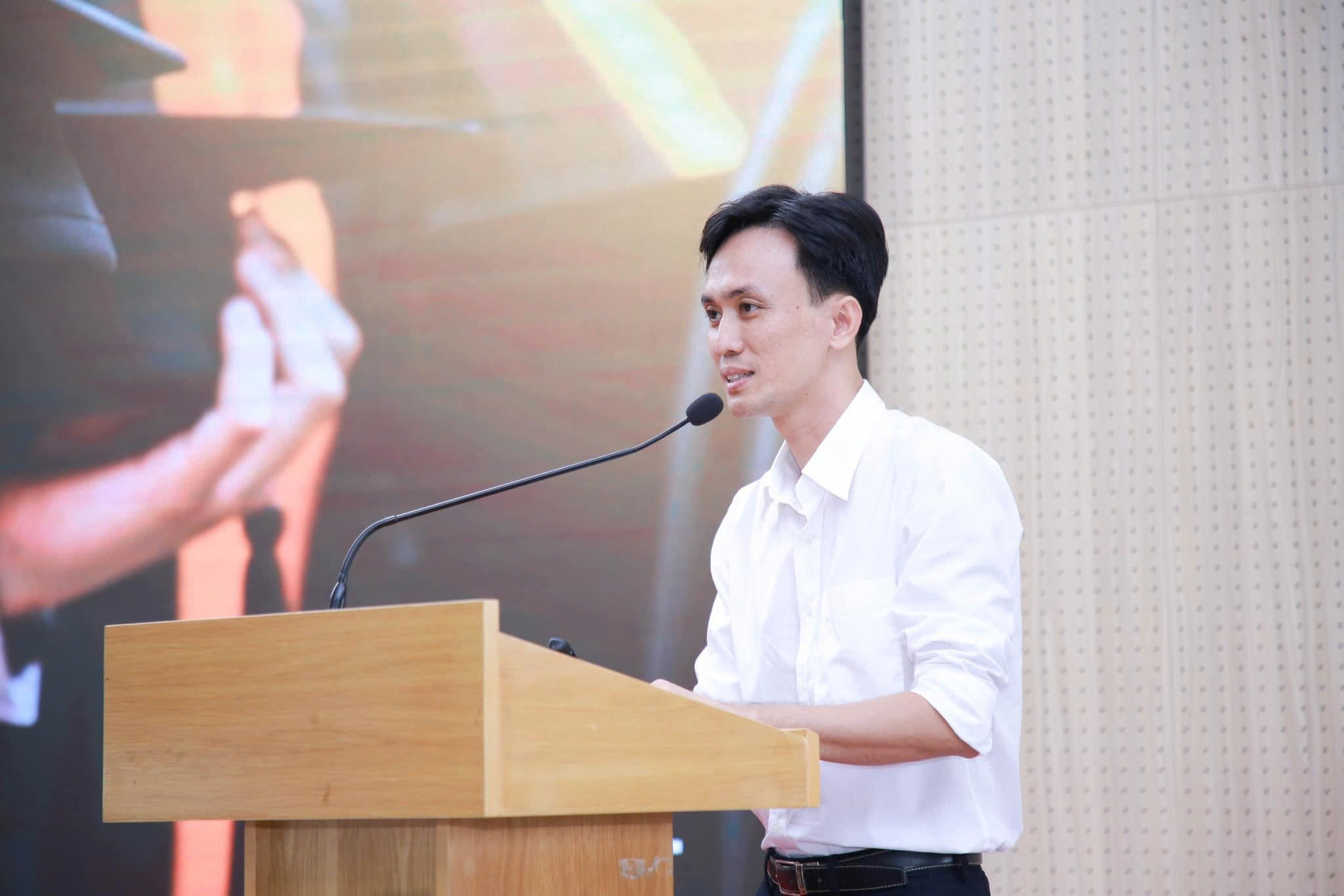 TS. Đỗ Sĩ Trường